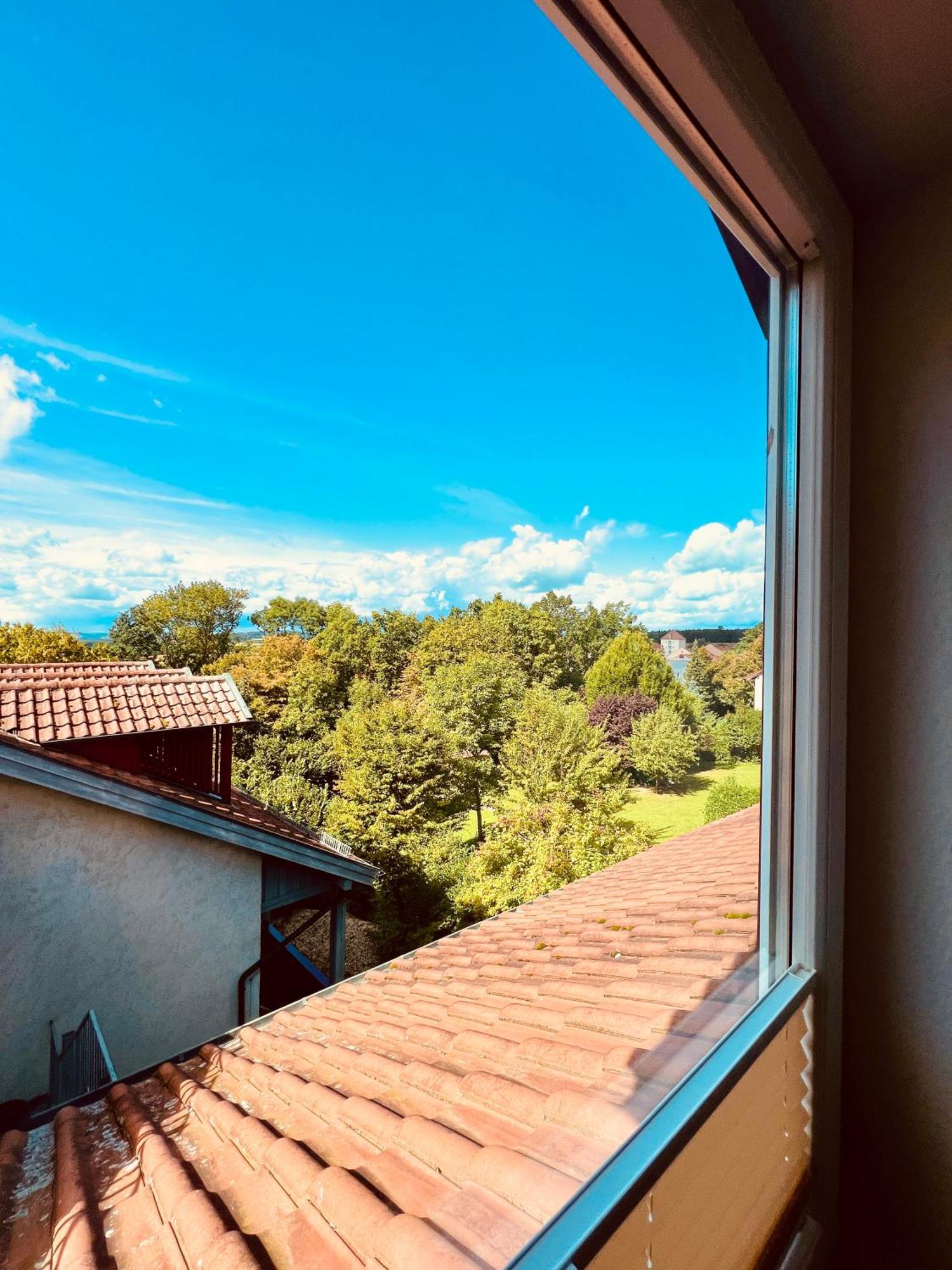 Appartement Mit Bademantelgang Zur Wohlfuehltherme Bad Griesbach im Rottal Exterior foto