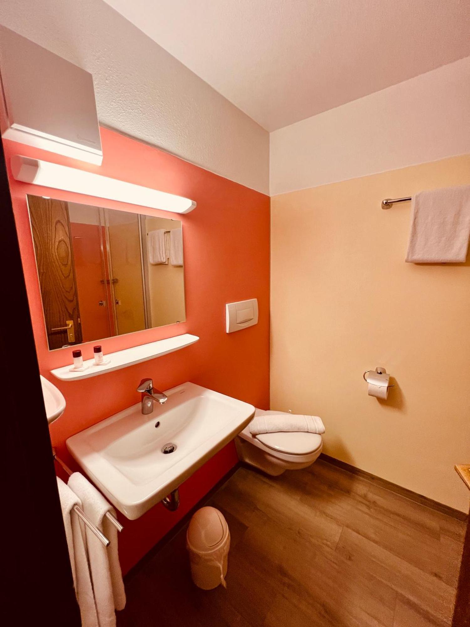 Appartement Mit Bademantelgang Zur Wohlfuehltherme Bad Griesbach im Rottal Exterior foto